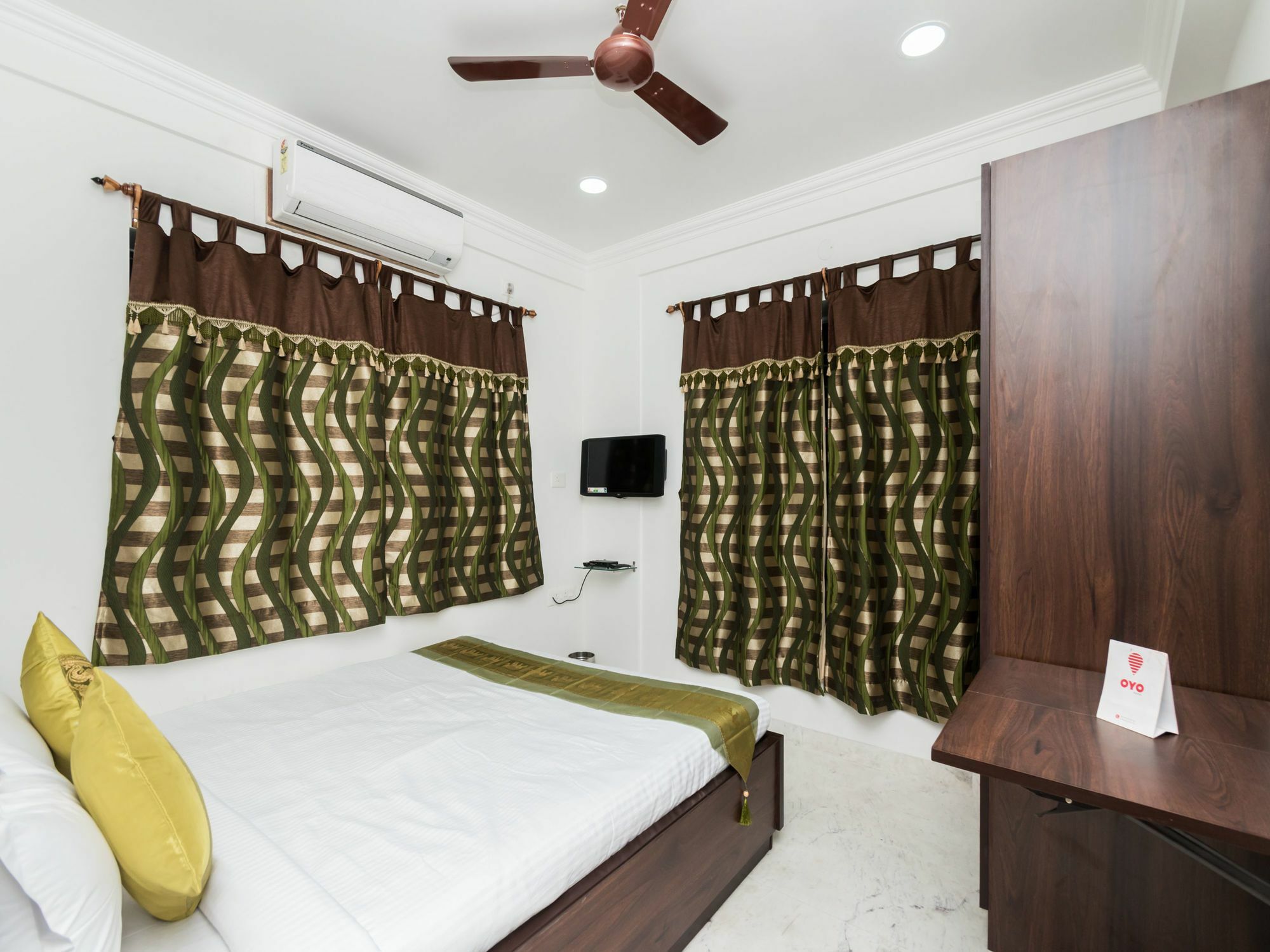 Super Hotel O New Town Near Axis Mall Formerly Spandan Inn Calcuta Exterior foto